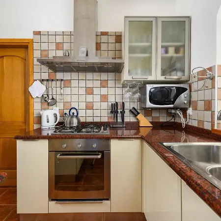 Spacious Holiday In Vi Njan With Private Pool Višnjan