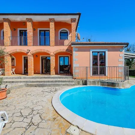 Spacious Holiday In Vi Njan With Private Pool Višnjan